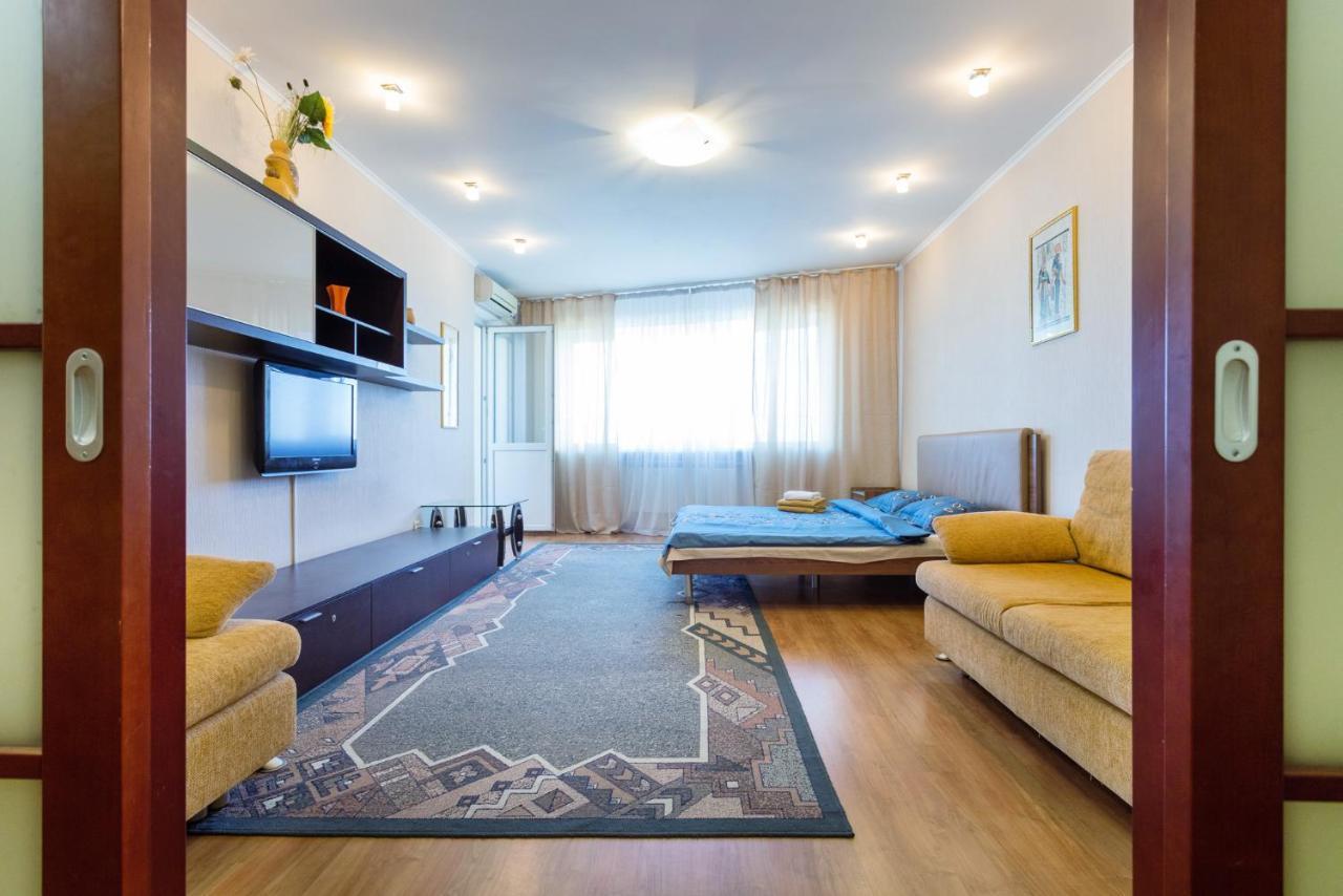 Apartments On Darnitsa Κίεβο Δωμάτιο φωτογραφία